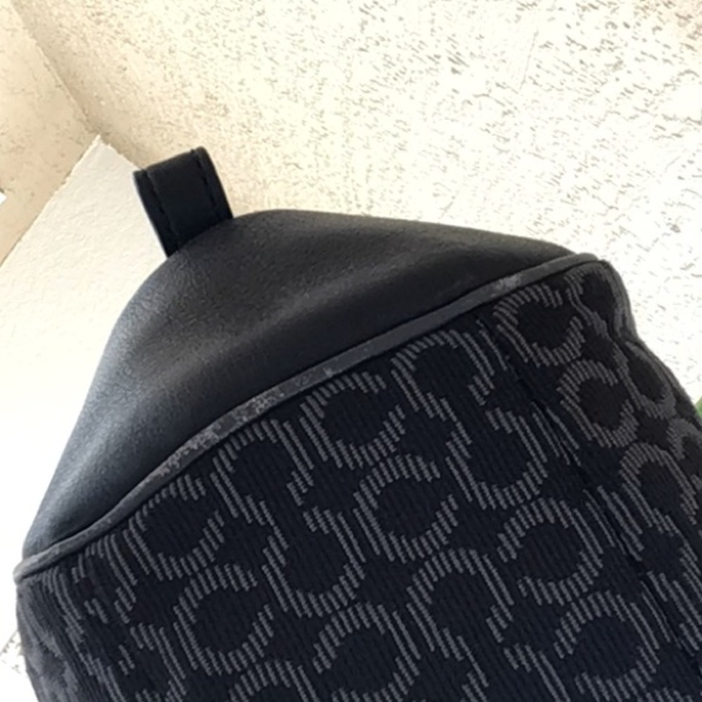 Coach Navy and Black Shoulder Bag - Picture 6 of 11